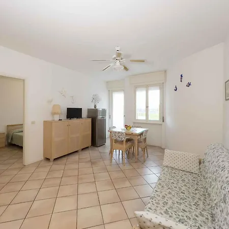In 21783 Apartment